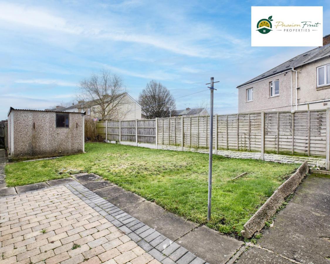3 Bedroom House With 5 Beds House By Passionfruit Properties Near Coventry City Centre - Bcc المظهر الخارجي الصورة